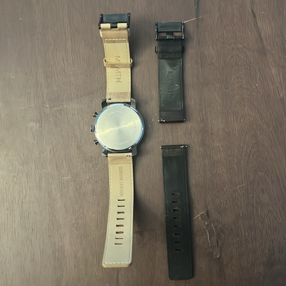 Men’s MVMT watch with additional black band